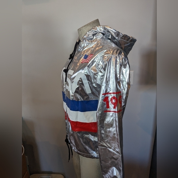 Forever 21 Nasa Graphic Metallic Windbreaker Silver woman's size S - Picture 3 of 12